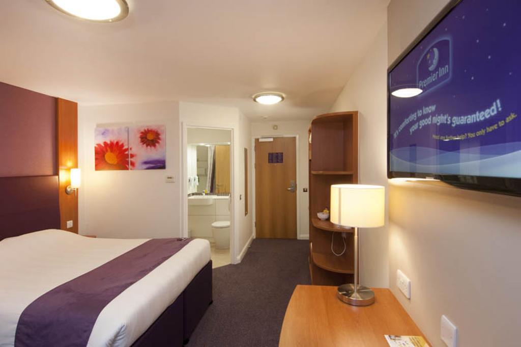 Premier Inn Edinburgh Central المظهر الخارجي الصورة