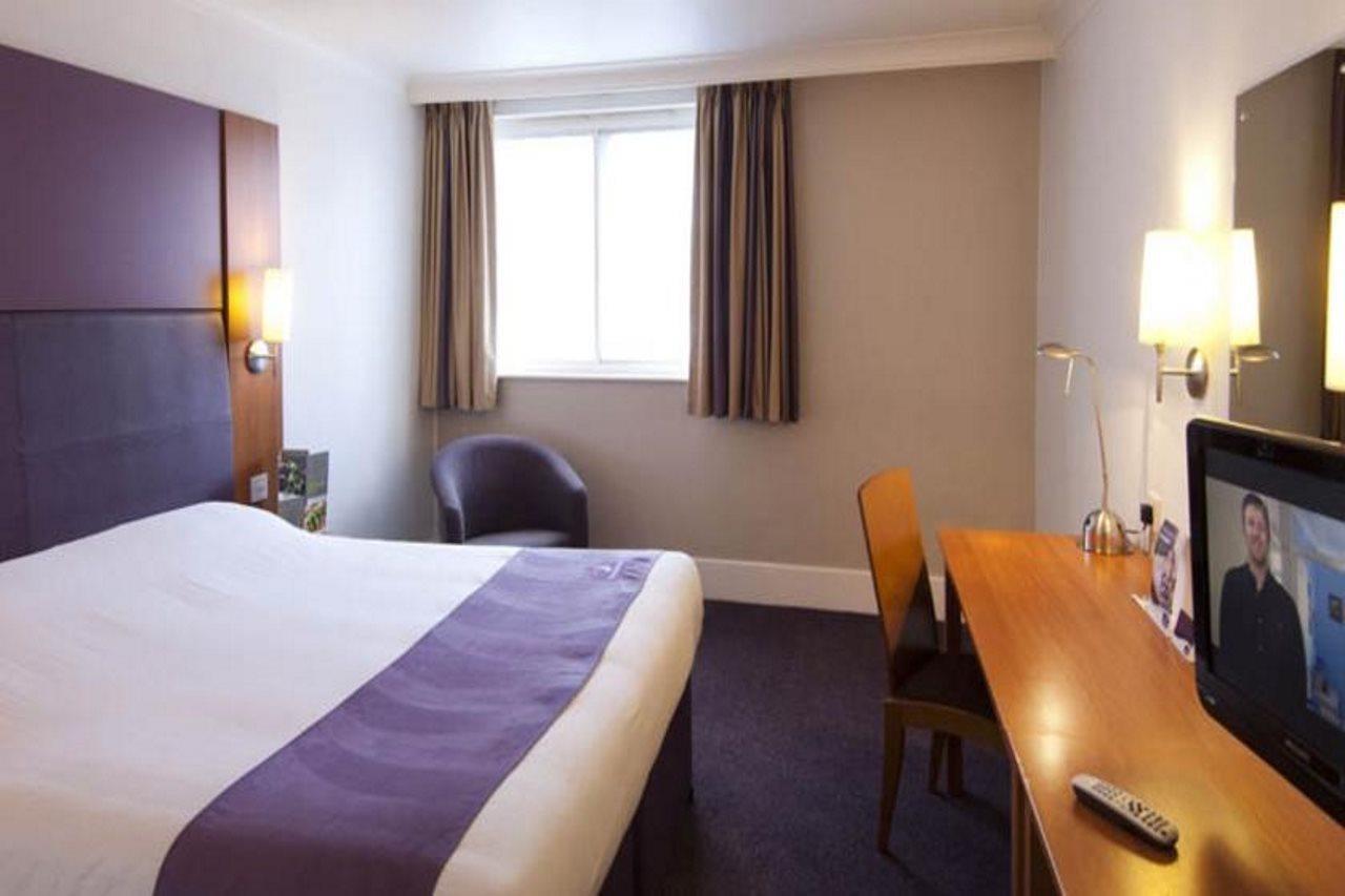 Premier Inn Edinburgh Central المظهر الخارجي الصورة